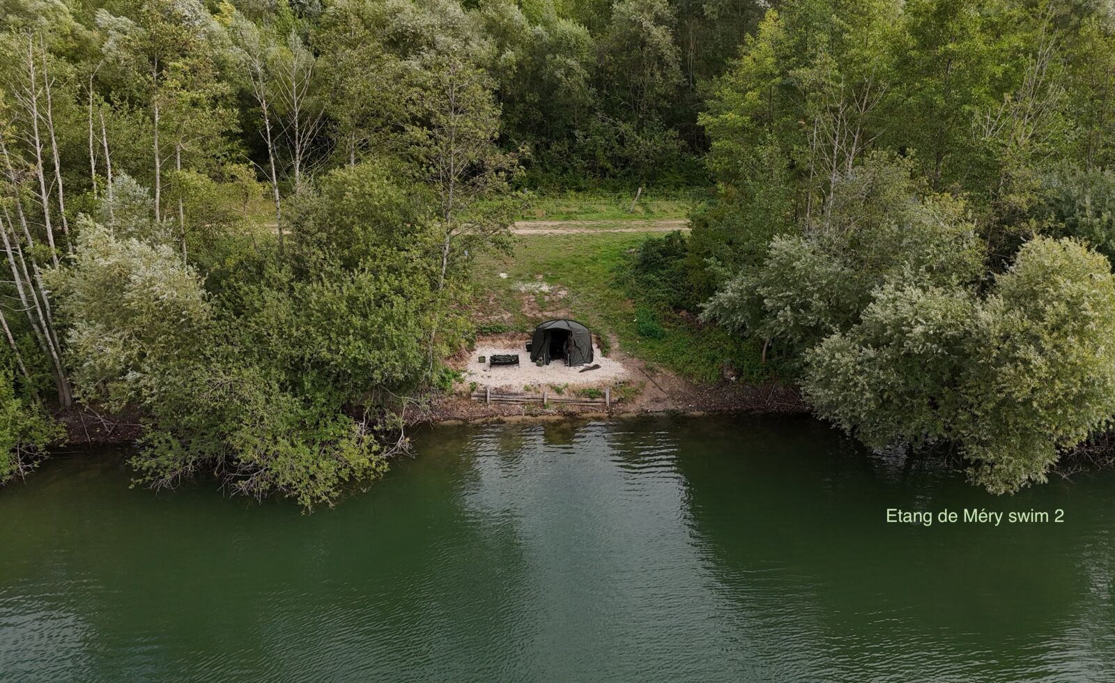 Etang de Mery swim 2 aerial
