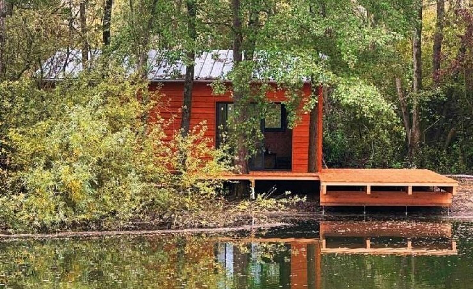 Bungalow Squirrel Lake 21 43 42