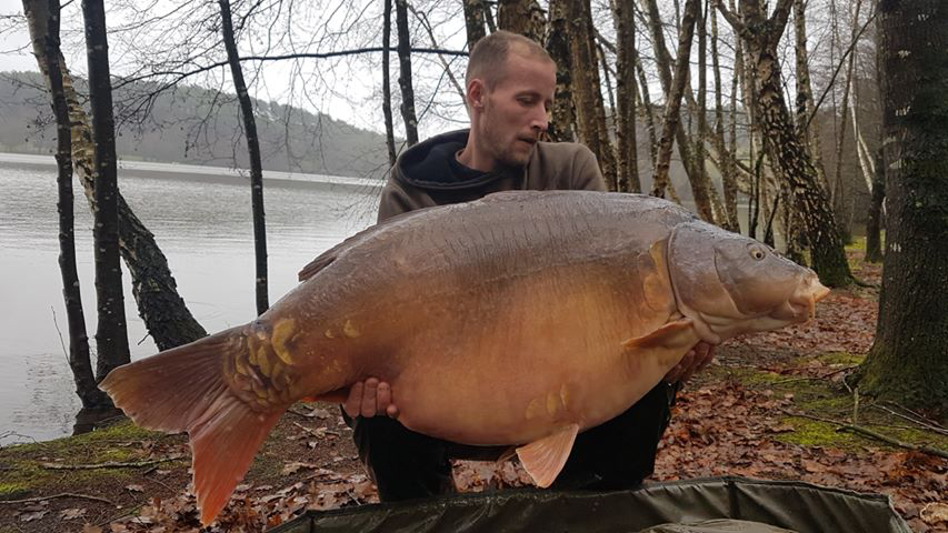 Bertrand with the new lake record 32,540kg.