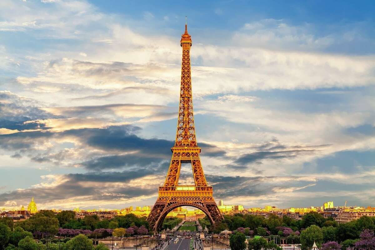 Eiffel tower 3349075 1280 5eb699b6